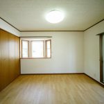 (居間)